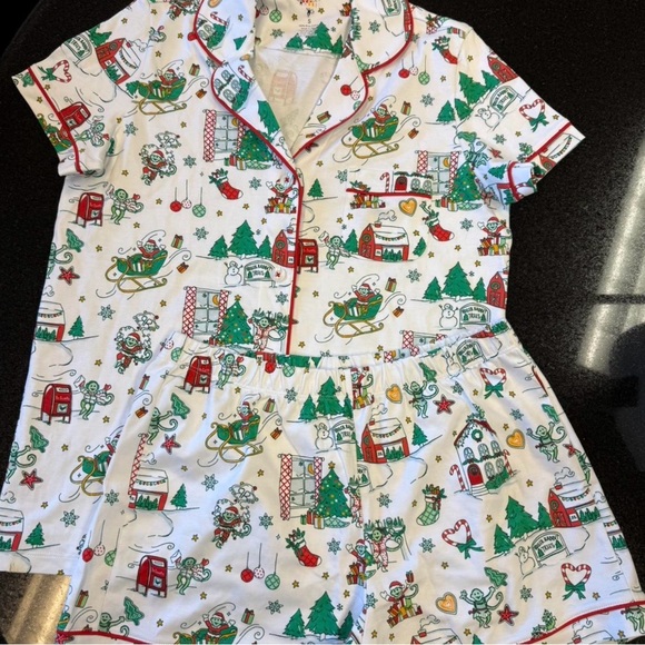 Roller Rabbit Other - Roller Rabbit polo pjs size small